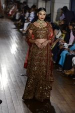 Model walks for Manav Gangwani latest collection Begum-e-Jannat at the FDCI India Couture Week 2016 on 24 July 2016 (169)_57961b83010e7.JPG