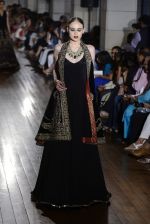 Model walks for Manav Gangwani latest collection Begum-e-Jannat at the FDCI India Couture Week 2016 on 24 July 2016 (73)_57961b3917a19.JPG