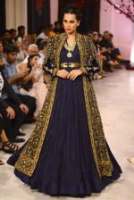 Models walk the ramp displaying Rohit Bal_s latest collection Kehkashaan at the India Couture Week 2016 on July 24, 2016 (38)_5796220de2a12.JPG