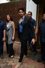 Sidharth Malhotra at the promo shoot in Bungalow 9, bandra on 25th July 2016 (27)_579620e1363b4.jpg