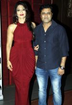 aartii naagpal & viviek sharma at a surprise party for Aartii Naagpal on 27th July 2016_5798a68dad2ea.jpg