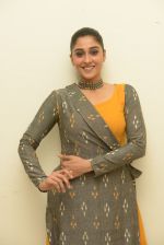 Regina Cassandra Photoshoot (21)_579da04781455.jpg