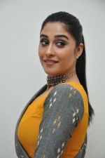 Regina Cassandra Photoshoot (53)_579da0d662f6e.jpg