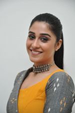 Regina Cassandra Photoshoot (66)_579da1147d847.jpg