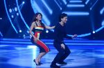 Jacqueline Fernandez and Tiger Shroff during the promotion of film A Flying Jatt on the sets of reality dance show Jhalak Dikhhla Jaa season 9 in Mumbai, India on August 2 2016 (18)_57a09e23eb9cd.jpg