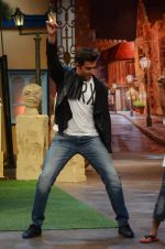 Hrithik Roshan promote Mohenjo Daro on the sets of The Kapil Sharma Show on 2nd Aug 2016 (134)_57a173655bb06.JPG