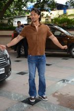Tiger Shroff during the audio launch of Beat Pe Booty song from film A Flying Jatt at the Radio City Studios in Mumbai, India on August 3, 3016 (1)_57a1d4f6184e8.jpg