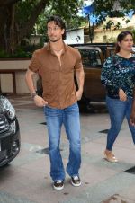 Tiger Shroff during the audio launch of Beat Pe Booty song from film A Flying Jatt at the Radio City Studios in Mumbai, India on August 3, 3016 (2)_57a1d4f705259.jpg