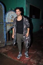 Varun Dhawan with Dream Team cast snapped post rehearsals on 3rd Aug 2016 (17)_57a2c3286c4d7.JPG