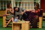 Akshay Kumar, Ileana D_Cruz, Esha Gupta promote Rustom on the sets of The Kapil Sharma Show on 5th Aug 2016 (75)_57a575c88704c.jpg