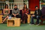 Akshay Kumar, Ileana D_Cruz, Esha Gupta promote Rustom on the sets of The Kapil Sharma Show on 5th Aug 2016 (81)_57a574bd3d12c.jpg