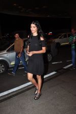Pooja Hegde leave for Ahmedabad snapped at airport on 8th Aug 2016