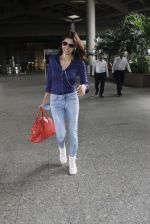 Sherlyn Chopra snapped at airport on 8th Aug 2016