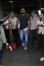 Sunil Shetty snapped at airport on 8th Aug 2016