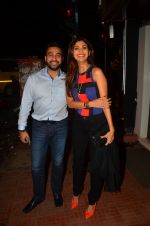 Shilpa Shetty snapped in Mumbai on 12th Aug 2016 (5)_57af6c2a2415e.JPG