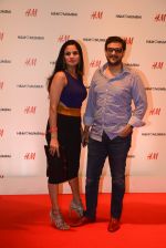 at h&m mubai launch on 11th Aug 2016 (318)_57af364095437.JPG