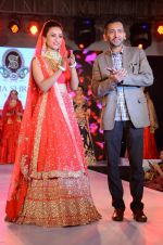 Patralekha at bridal show on 19th Aug 2016 (67)_57ba9c484fa93.JPG