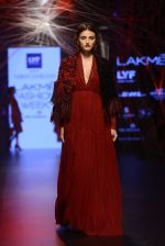 Model walk the ramp for Tarun Tahiliani Show at Lakme Fashion Week 2016 on 23rd Aug 2016 (67)_57bd3b2d656a2.JPG