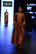 Model walk the ramp for Payal Khandwala Show at Lakme Fashion Week 2016 on 28th Aug 2016 (179)_57c3c7752c40a.JPG