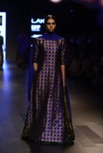 Model walk the ramp for Payal Khandwala Show at Lakme Fashion Week 2016 on 28th Aug 2016 (347)_57c3ca2172f4d.JPG