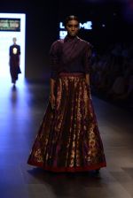Model walk the ramp for Payal Khandwala Show at Lakme Fashion Week 2016 on 28th Aug 2016 (437)_57c3cab9f0e02.JPG
