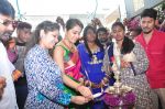Raashi Khanna Inagurated R.S Brothers at Kothapet on 2nd Sept 2016 (352)_57c9a21fac0b3.JPG