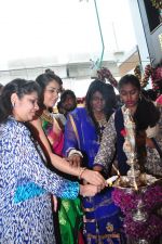 Raashi Khanna Inagurated R.S Brothers at Kothapet on 2nd Sept 2016 (364)_57c9a24bb2455.JPG