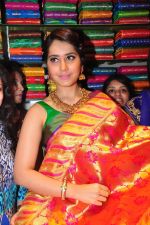 Raashi Khanna Inagurated R.S Brothers at Kothapet on 2nd Sept 2016 (489)_57c9a46124a64.JPG