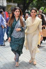 Raveena Tandon at event where toilets for police were launched on 2nd Sept 2016 (9)_57c99cbf4d79f.JPG
