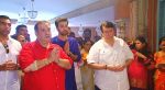 Ranbir Kapoor, Rajiv Kapoor, Randhir Kapoor at RK Ganpati celebration on 5th Sept 2016 (37)_57ce69625e66e.jpg