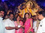 Shilpa Shetty Visit At Chinchpokli Cha Chintamani on 7th Sept 2016 (10)_57d101fcef223.jpg