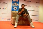 Akshay Kumar at HT GIFA Football event on 24th Sept 2016 (12)_57eab1627e717.jpg