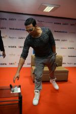 Akshay Kumar at HT GIFA Football event on 24th Sept 2016 (9)_57eab160158d6.jpg