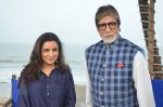 Amitabh Bachchan at NDTV Cleanathon campaign in Juhu Beach on 2nd Oct 2016 (1)_57f11d57c2dcc.JPG