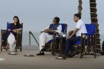 Amitabh Bachchan at NDTV Cleanathon campaign in Juhu Beach on 2nd Oct 2016 (52)_57f11d424ebcd.JPG
