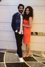 Harshvardhan Kapoor, Saiyami Kher at Mirzya press meet in Delhi on 3rd Oct 2016 (72)_57f49a71c9116.jpg