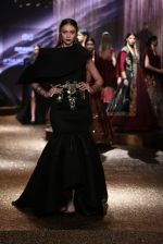 Model walk the ramp for JJ Valaya Show grand finale at amazon India Fashion Week on 16th Oct 2016 (44)_5804c63cab95e.jpg