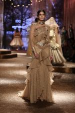 Model walk the ramp for JJ Valaya Show grand finale at amazon India Fashion Week on 16th Oct 2016 (8)_5804c61fdabf6.jpg