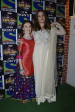 Erika Kaar, Abigail Eames promote Shivaay on the sets of The Kapil Sharma Show on 22nd Oct 2016 (161)_580c6251d37ed.JPG