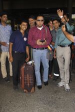 Gulshan Grover snapped at airport on 22nd Oct 2016 (44)_580c5520c6bc1.JPG
