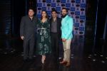 Shraddha Kapoor and Farhan Akhtar, Sajid Khan, Riteish Deshmukh promote Rock On 2 on the sets of Yaaron Ki Baraat Show on Zee Tv on 23rd Oct 2016 (69)_580db221a2964.JPG