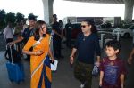 Kailash Kher snapped at airport on 25th Oct 2016 (48)_58104ef075a9e.JPG