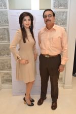 at the launch of a new jewellery line of designer Paulomi Sanghavi in Mumbai on 27th Oct 2016 (18)_58131a22ee0f0.JPG