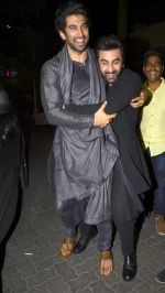 Ranbir Kapoor at Anil Kapoor_s Diwali bash on 30th Oct 2016 (70)_58174d00c9025.JPG