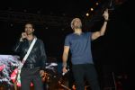 Arjun Rampal, Farhan Akhtar at Rock on 2 concert in Delhi on 8th Nov 2016 (29)_5822c9cd9cedf.jpg