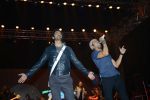 Arjun Rampal, Farhan Akhtar at Rock on 2 concert in Delhi on 8th Nov 2016 (32)_5822c9ce39667.jpg