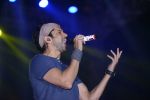 Farhan Akhtar at Rock on 2 concert in Delhi on 8th Nov 2016 (14)_5822c9d6aaa5b.jpg