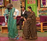 Vidya Balan, Arjun Rampal on the sets of The Kapil Sharma Show on 10th Nov 2016 (27)_58256f820cb17.JPG