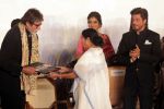 Amitabh Bachchan at Kolkata Film festival opening on 11th Nov 2016 (94)_5826c3850710f.jpg