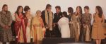 Amitabh Bachchan, Shahrukh Khan, Kajol, Jaya Bachchan at Kolkata Film festival opening on 11th Nov 2016 (64)_5826c38c80f98.jpg